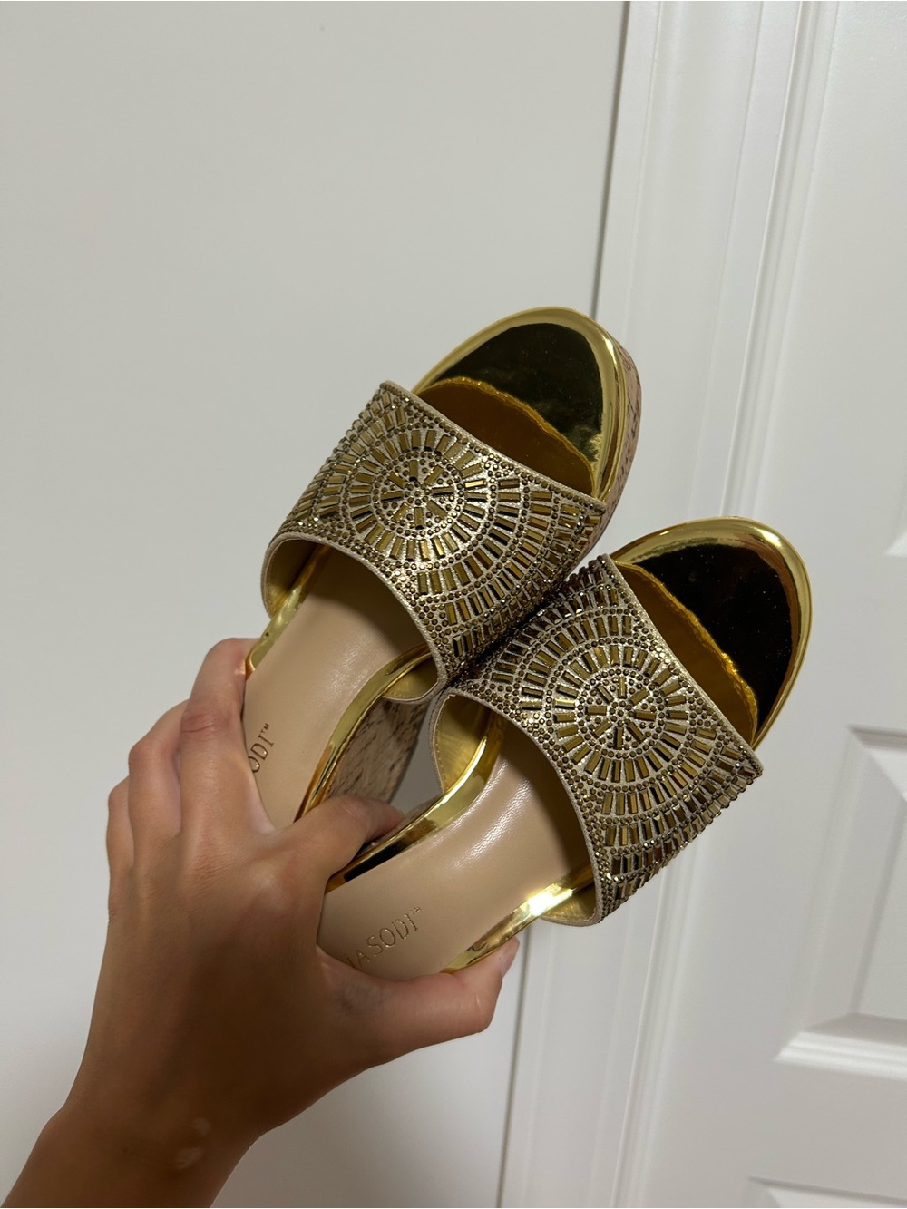 Gold Wedges